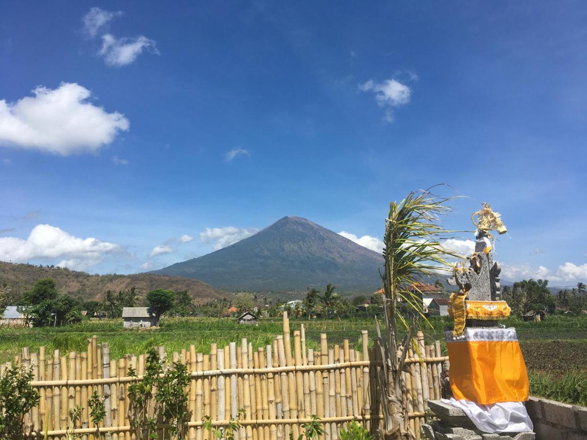 Agung Inn Amed Eksteriør bilde