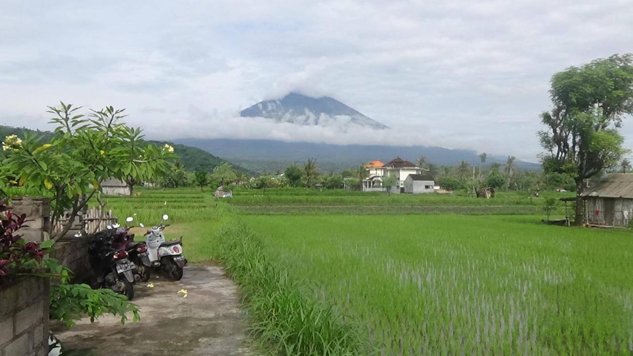 Agung Inn Amed Eksteriør bilde