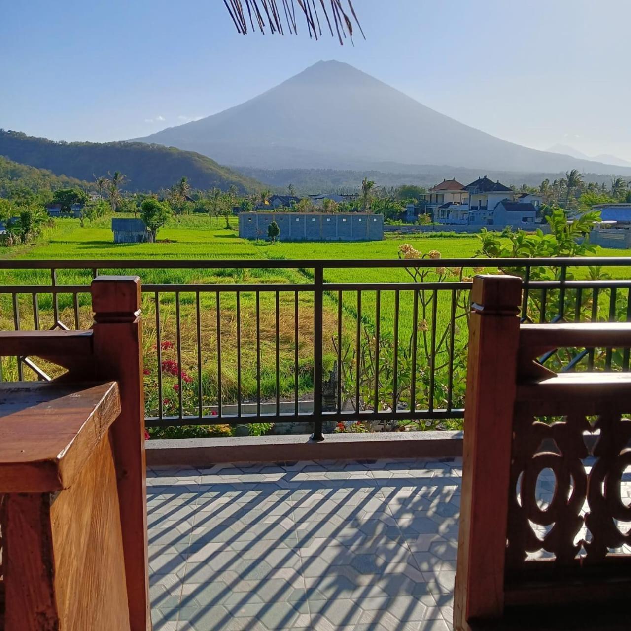 Agung Inn Amed Eksteriør bilde